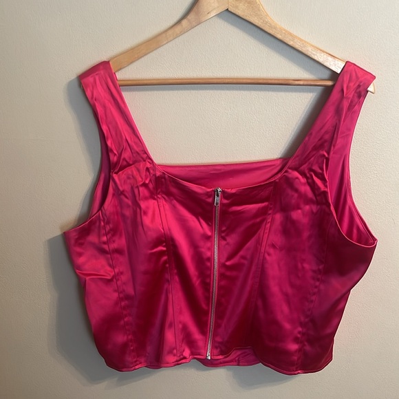 NWT Torrid Satin Sleeveless Corset Top - Picture 6 of 8